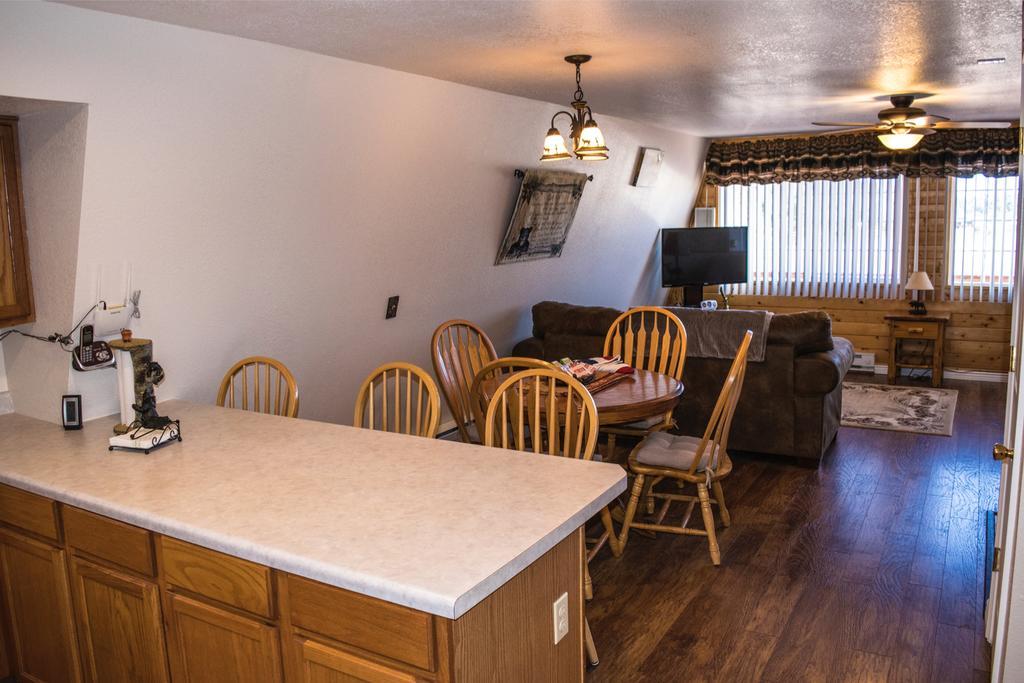 Aspen Meadow Cabin Villa Duck Creek Village Exterior photo