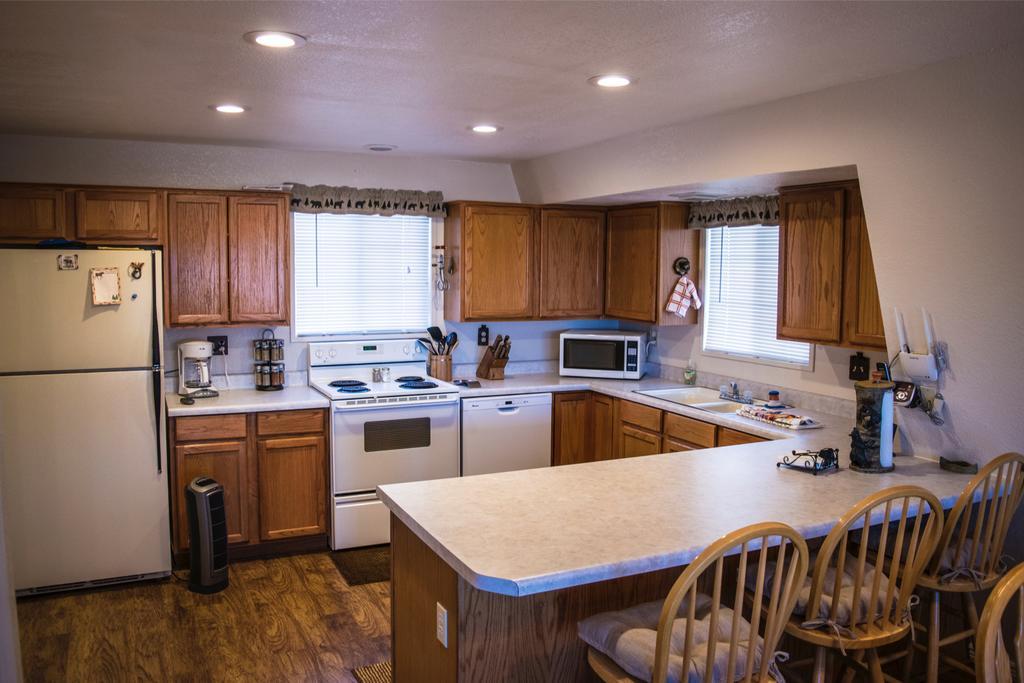 Aspen Meadow Cabin Villa Duck Creek Village Exterior photo